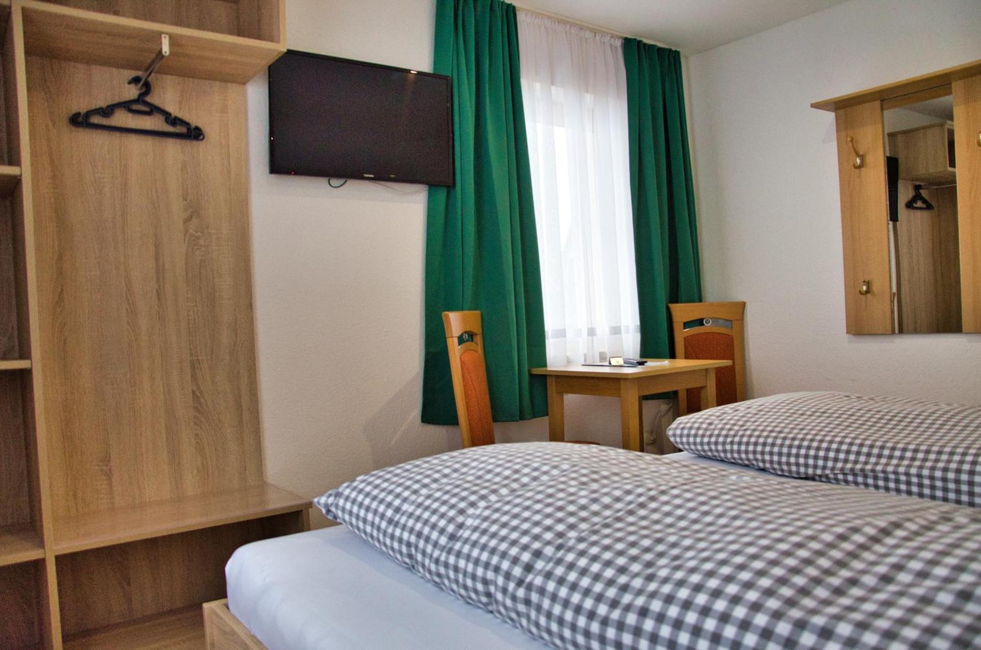 Hotel Gasthof Altmann Eschlkam Esterno foto